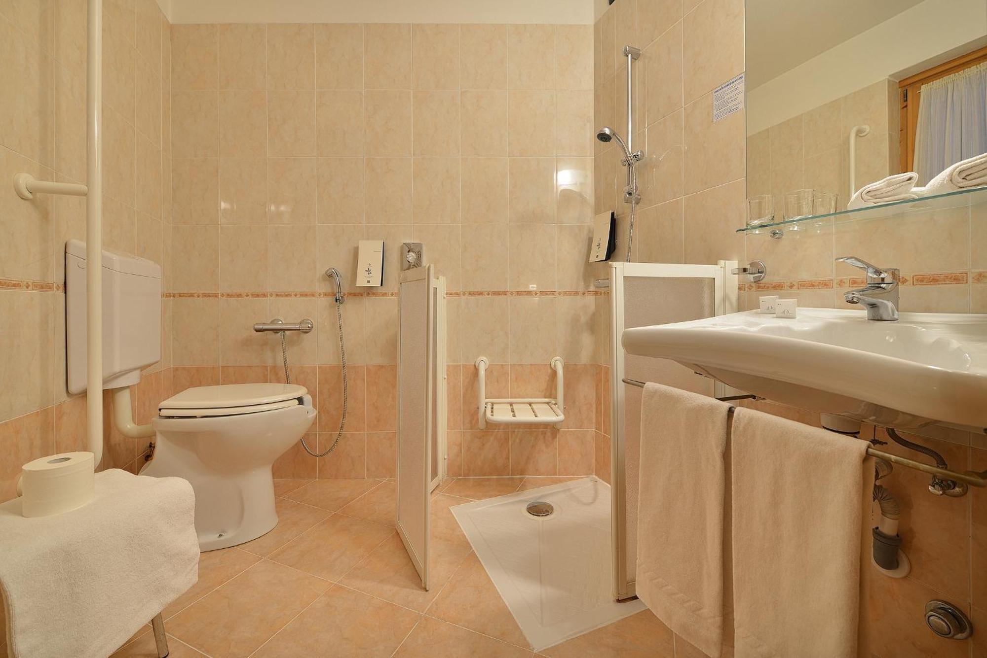 Interalpen 4*