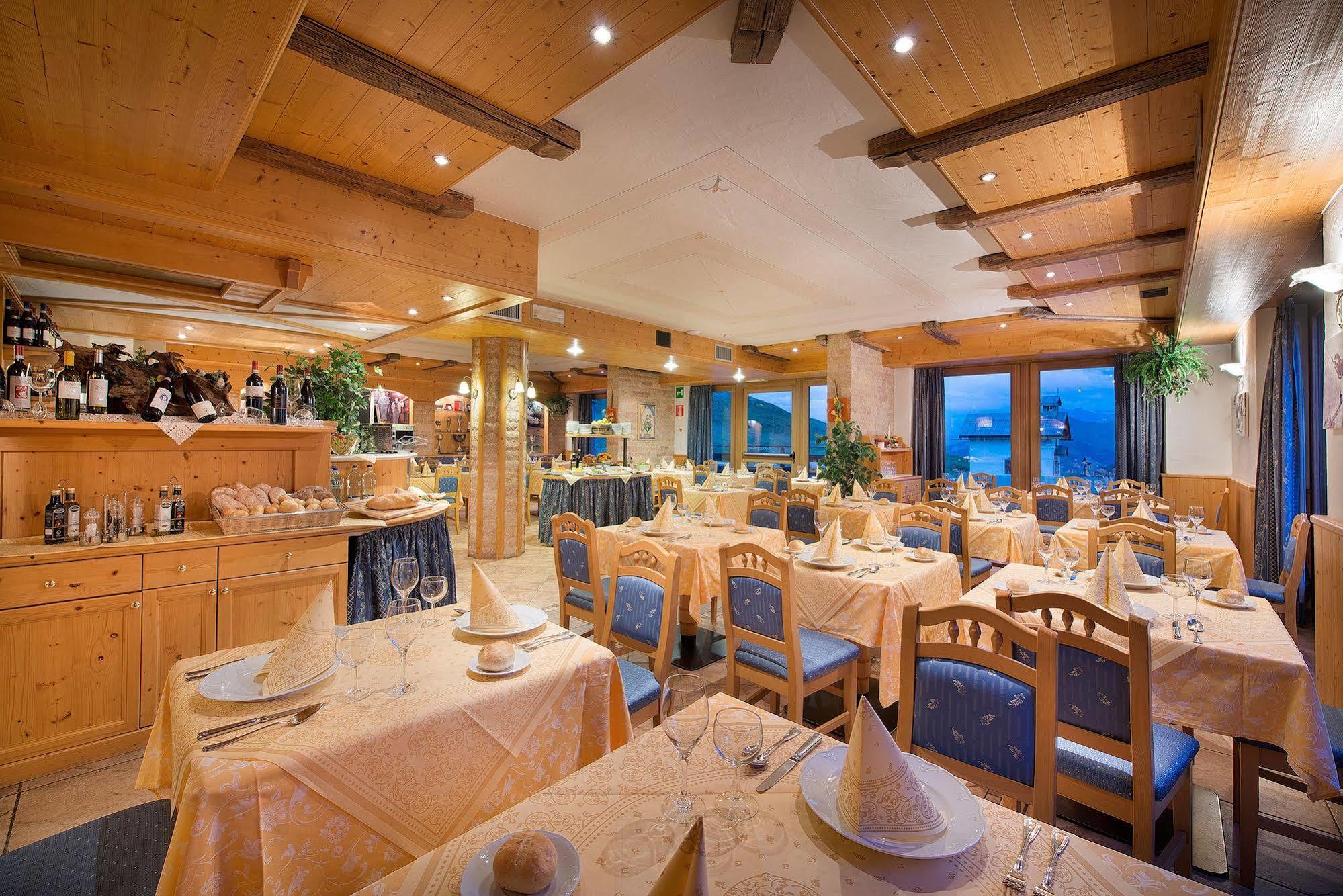 Interalpen Hotel 4*