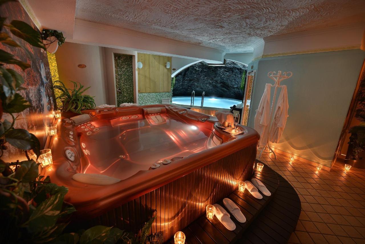 Interalpen Hotel 4*